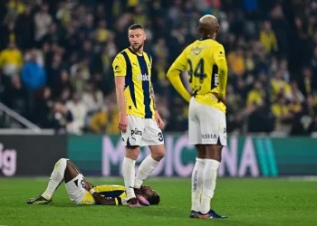 Fenerbahçe’ye, Kadıköy’de soğuk duş!