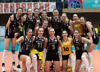 Filedeki derbide kazanan VakıfBank!