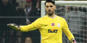 Galatasaray kalecisi Günay Güvenç’e Fair Play ödülü!