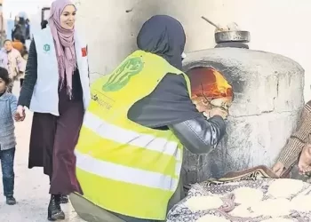 Gamze Özçelik, Gazze’de fırın kurdu! “Zulüm altında ekmek üretiyoruz” dedi.