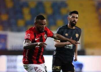 Gençlerbirliği-Bandırmaspor maçında kazanan yok!