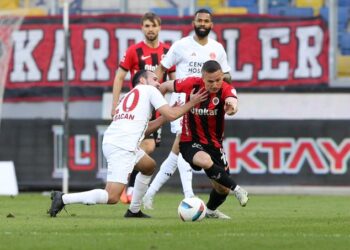 Gençlerbirliği’nden, Ümraniyespor karşısında müthiş geri dönüş!