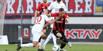 Gençlerbirliği’nden, Ümraniyespor karşısında müthiş geri dönüş!