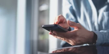 Bakan Uraloğlu, depremde eleştirilen GSM operatörleriyle görüşecek