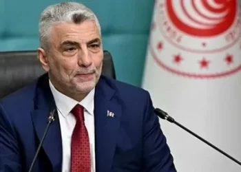 Bakan Bolat’tan gümrük vergisi açıklaması! Görüşmeler pozitif ilerliyor