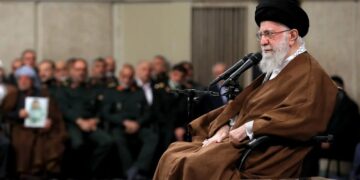 Hamaney’den ABD ile görüşmelere dair uyarı: Aşırı iyimser değilim