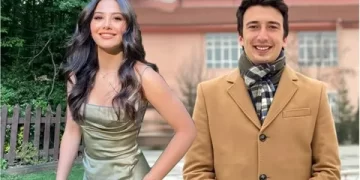 Aşıklar el ele! ”Keyfimiz yerinde”