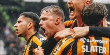Hull City, geriden gelerek kazandı!