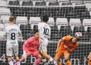 Hull City, Swansea'ye tek golle kaybetti! Hull City, Swansea’ye tek golle kaybetti!