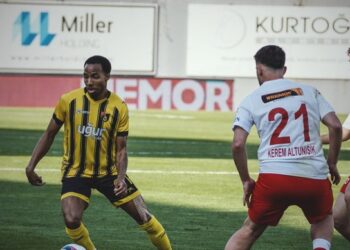 İstanbulspor, Yeni Malatyaspor’u 5 golle geçti!