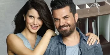 Beren Saat ve Kenan Doğulu’dan bebek açıklaması