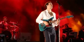 Bir süredir görünmeyen Mert Demir yeni imajıyla görüntülendi!