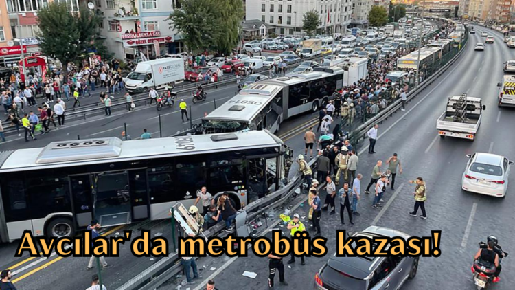 Avcılar İBB Sosyal Tesisleri metrobüs durağında meydana gelen kaza, büyük bir panik yarattı. Söğütlüçeşme istikametinde seyir halindeki bir metrobüs, Büyükşehir Belediyesi Sosyal Tesisleri durağında bekleyen başka bir metrobüse çarptı.