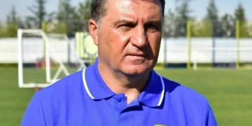 MKE Ankaragücü’nün yeni teknik direktörü Mustafa Kaplan!