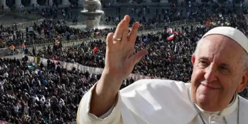 Yüzbinlerce Katolik Papa’ya son veda için toplandı