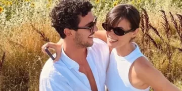 Pınar Deniz ile Kaan Yıldırım doğum sonrası ilk kez görüntülendi; Oğlumuzla çok keyifliyiz