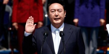 Güney Kore Devlet Başkanı Yoon Suk Yeol görevden alındı