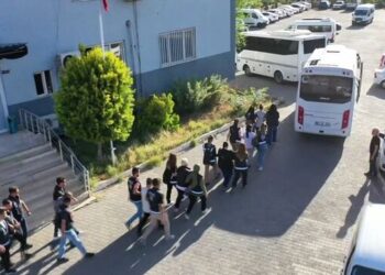 25 İlde 116 Vatandaşı Dolandırdığı Tespit Edilen Şahıslara Yönelik Operasyon