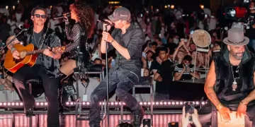 Enrique Iglesias’tan Türkiye’ye duygusal mesaj: Ezan sesini özledim