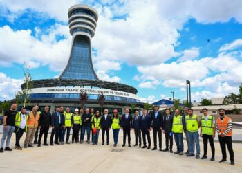 Bakan Uraloğlu: Esenboğa Havalimanı’mızın yıllık yolcu kapasitesi 30 milyona çıkacak