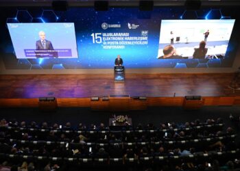 Bakan Uraloğlu: Küresel E-Ticaret Hacmi 6,3 Trilyon Doları Aştı