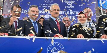 LOJİSTİKTE DEV ADIM