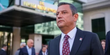 Bakan Yerlikaya: Özgür Özel ve ailesiyle ilgili provokatif paylaşım yapan şüpheli tutuklandı