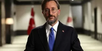 İletişim Başkanı Altun’dan “Türkiye’nin Dev Yapıları” Belgeseli için TRT ailesine tebrik