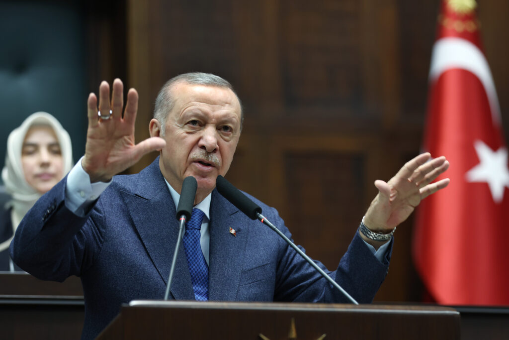 Yolumuza dosenen mayinlari temizlemekle cok vakit kaybettik habermeydan