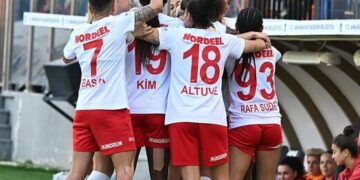 ABB Fomget, Kadın Futbol Süper Ligi’nde şampiyon oldu!