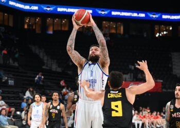 Anadolu Efes, Mersin Spor’u 21 sayı farkla geçti!