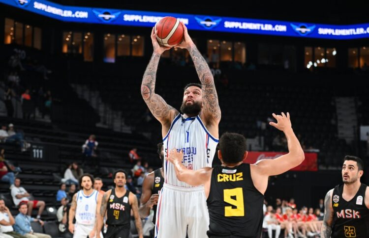 anadolu efes mersin sporu 21 sayi farkla gecti habermeydan e1748640280489