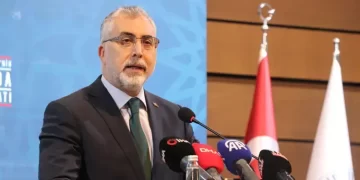 Asgari ücrete bu yıl ikinci zam olacak mı?