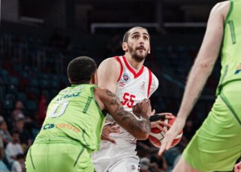 Bahçeşehir Koleji, seriyi eşitledi! Bahçeşehir Koleji, seriyi eşitledi!