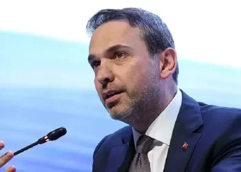 Bakan Bayraktar’dan elektrik kesintileri hakkında açıklama