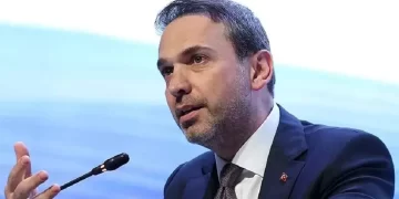 Bakan Bayraktar’dan elektrik kesintileri hakkında açıklama