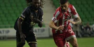 Bandırmaspor, Boluspor’u farklı geçip avantajı kaptı!