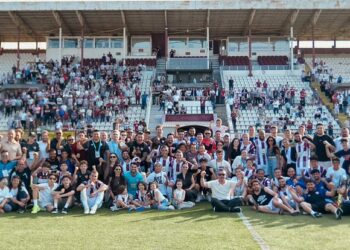 Bandırmaspor, Süper Lig için finalde!