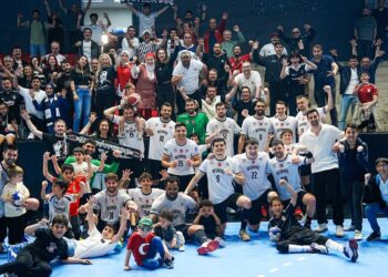 Beşiktaş, hentbol finalinde 2-0 öne geçti!