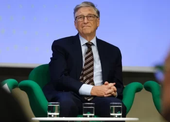 Bill Gates duyurdu: Yapay zeka tarafından asla yerine geçilemeyecek üç meslek!