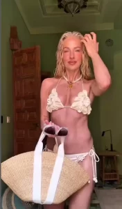 burcu esmersoy bikini sov1 habermeydan