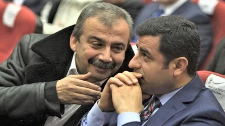 Halkların Demokratik Partisi (HDP) eski Eş Genel Başkanı Selahattin Demirtaş, yaşamını yitiren Halkların Eşitlik ve Demokrasi Partisi (DEM Parti) İmralı Heyeti Üyesi Sırrı Süreyya Önder için bir mesaj paylaştı.