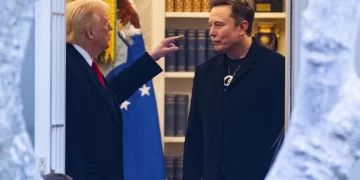 Elon Musk hükümetteki görevinden ayrıldı