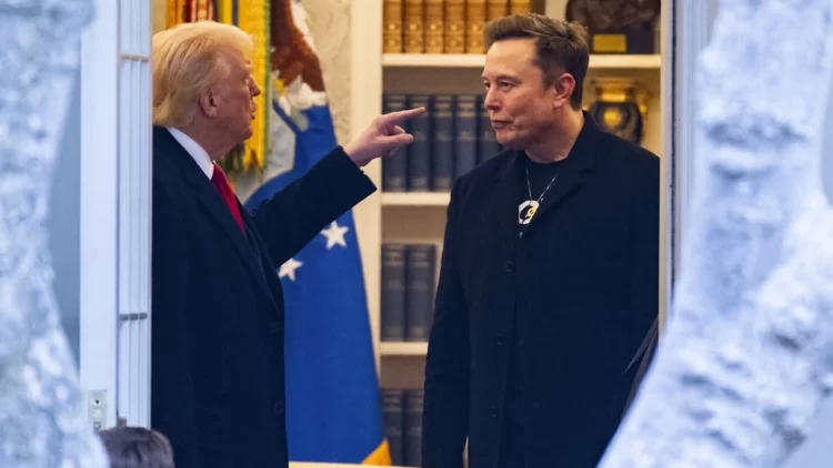 Elon Musk hükümetteki görevinden ayrıldı.