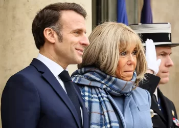 Emmanuel Macron kimdir? Kaç yaşında ve nerelidir?