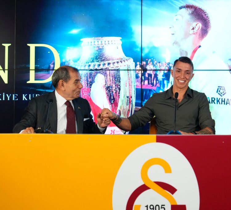 fernando muslera galatasaraya veda etti habermeydan