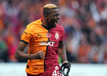Galatasaray, Sivasspor’u 4 golle geçti!