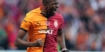 Galatasaray, Sivasspor’u 4 golle geçti!