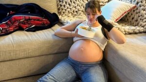 gizem karaca hamilelik pozlari1 habermeydan