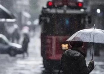 AKOM tarih verdi: İstanbul’a Balkanlar’dan soğuk ve yağışlı hava geliyor Meteoroloji haritayı güncelledi! 1 hafta sürecek: İstanbul, Ankara, İzmir de dahil